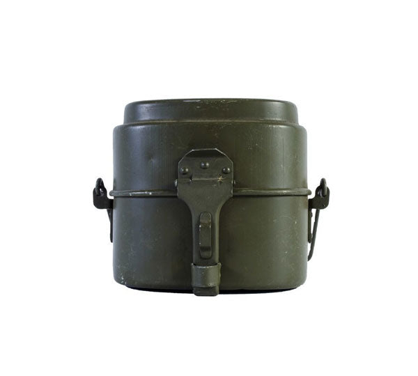 SURPLUS USED POLISH ALUMINUM MESS KIT
