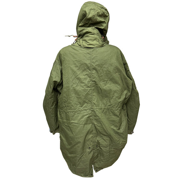 US MILITARY EXTREME COLD WEATHER FISHTAIL PARKA W/LINER AND FAUX FUR HOOD