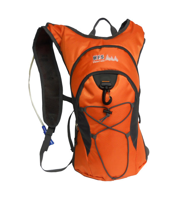 WORLD FAMOUS SPORTS 2LT HYDRATION PACK