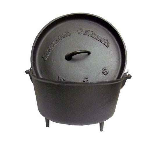 WORLD FAMOUS SPORTS® 9 QT DUTCH OVEN