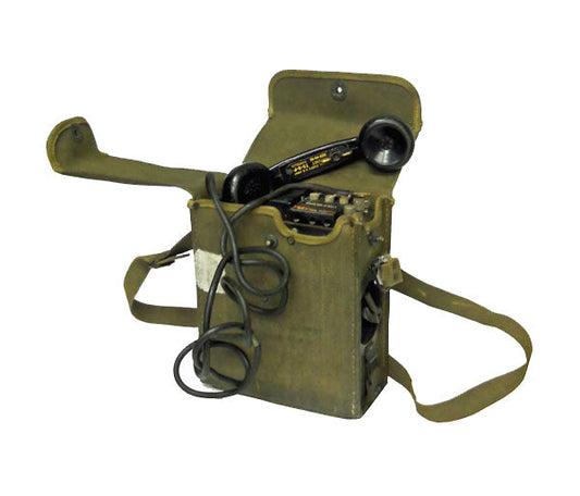 US WWII ARMY SURPLUS EE-8 PHONE IN CANVAS CASE