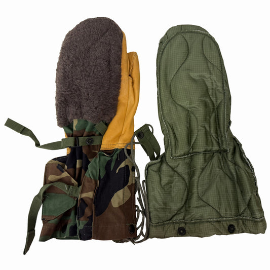 US Surplus Extreme Cold Weather Mittens Woodland