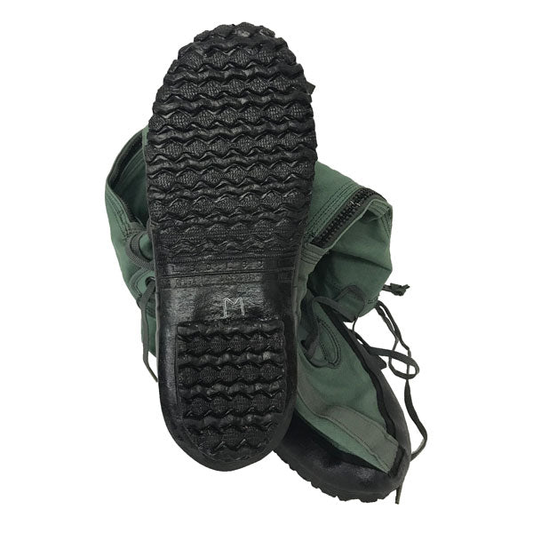 US SURPLUS EXTREME COLD WEATHER NEW MUKLUK BOOTS WITH WOOL LINER