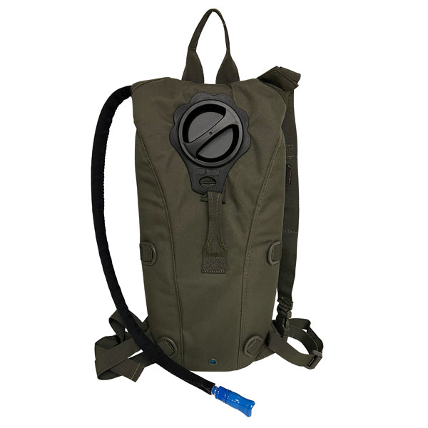 WORLD FAMOUS SPORTS®3 LITER TACTICAL HYDRATION PACK